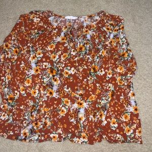 Boutique floral top with ruffle sleeves